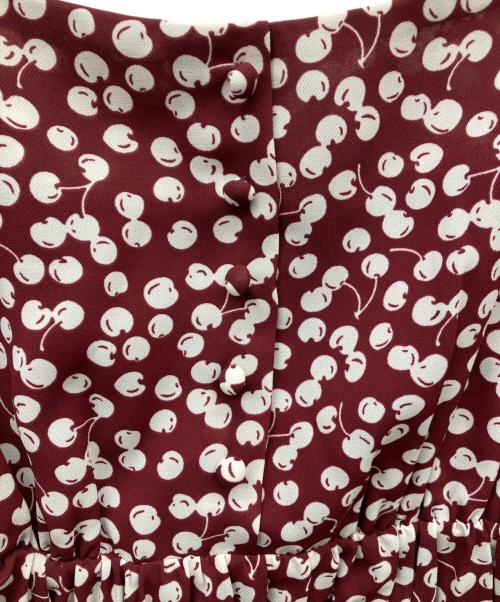 HER LIP TO（ハーリップトゥ）HER LIP TO (ハーリップトゥ) Cherry Pattern Strap Top ボルドー サイズ:Sの古着・服飾アイテム