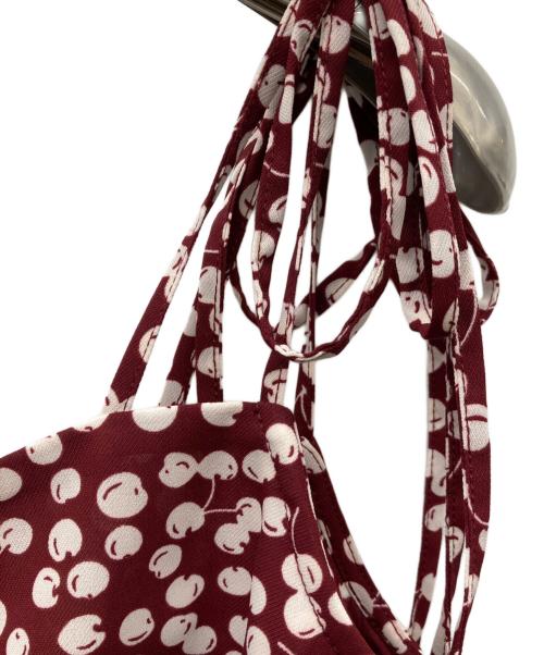 HER LIP TO（ハーリップトゥ）HER LIP TO (ハーリップトゥ) Cherry Pattern Strap Top ボルドー サイズ:Sの古着・服飾アイテム