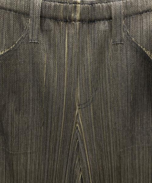 PLEATS PLEASE（プリーツプリーズ）PLEATS PLEASE (プリーツプリーズ) プリーツパンツ カーキ サイズ:2の古着・服飾アイテム