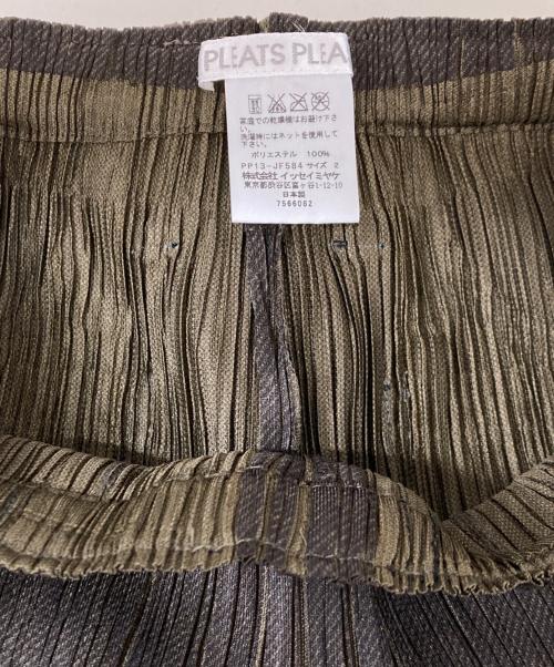 PLEATS PLEASE（プリーツプリーズ）PLEATS PLEASE (プリーツプリーズ) プリーツパンツ カーキ サイズ:2の古着・服飾アイテム