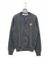 PLAY COMME des GARCONS（プレイコムデギャルソン）の古着「Round Neck Cardigan With Gold Emblem」｜グレー