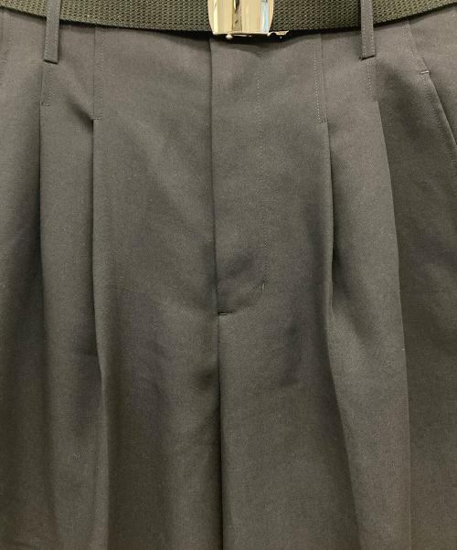 ETRE TOKYO（エトレトウキョウ）ETRE TOKYO (エトレトウキョウ) ハイウエストベルテッドセミワイドパンツ ブラック サイズ:S 未使用品の古着・服飾アイテム