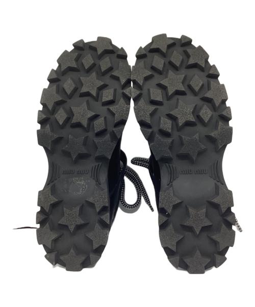 MIU MIU（ミュウミュウ）MIU MIU (ミュウミュウ) Ridged Sole Biker Boots ブラック サイズ:371/2の古着・服飾アイテム