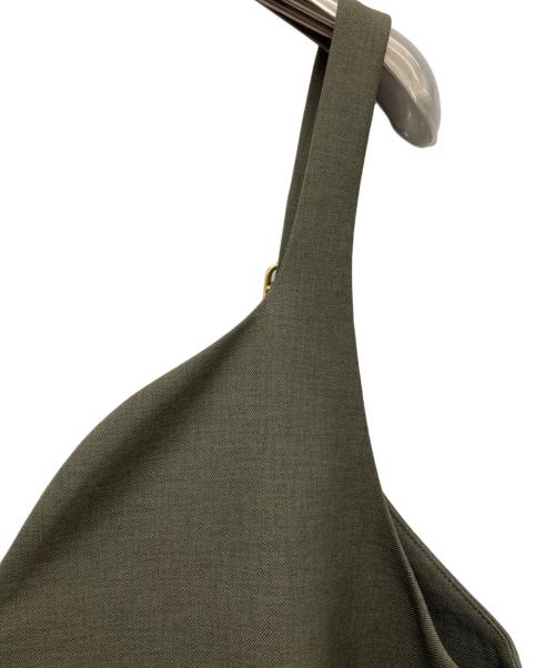 MUVEIL（ミュベール）MUVEIL (ミュベール) ティアードサロペット オリーブ サイズ:Lの古着・服飾アイテム
