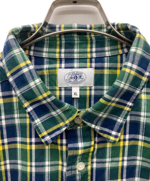 A BATHING APE（アベイシングエイプ）A BATHING APE (ア ベイシング エイプ) Mini Ape Head Check Loose Fit S/S Shirt グリーン サイズ:XLの古着・服飾アイテム