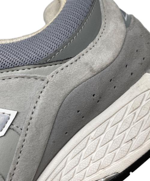 NEW BALANCE（ニューバランス）NEW BALANCE (ニューバランス) M2002RXJ ローカットスニーカー グレー サイズ:28.5cmの古着・服飾アイテム