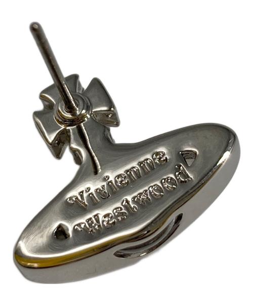 Vivienne Westwood（ヴィヴィアンウエストウッド）Vivienne Westwood (ヴィヴィアンウエストウッド) PINA BAS RELIEF EARRINGS シルバー サイズ:-の古着・服飾アイテム