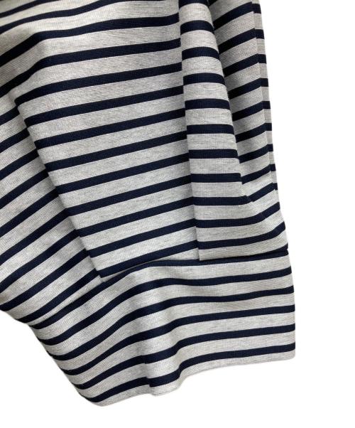 UNITED ARROWS TOKYO（ユナイテッドアローズトウキョウ）UNITED ARROWS TOKYO (ユナイテッドアローズトウキョウ) コクーンスリーブ ボーダー Tシャツ グレー×ネイビー サイズ:-の古着・服飾アイテム