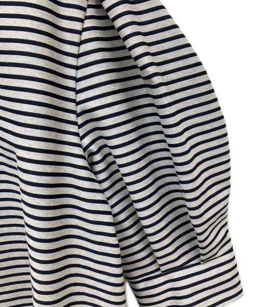 UNITED ARROWS TOKYO（ユナイテッドアローズトウキョウ）UNITED ARROWS TOKYO (ユナイテッドアローズトウキョウ) コクーンスリーブ ボーダー Tシャツ グレー×ネイビー サイズ:-の古着・服飾アイテム