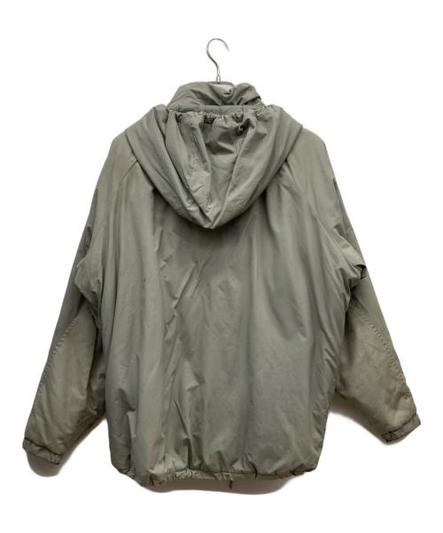 US ARMY（ユーエスアーミー）US ARMY (ユーエスアーミー) ECWCS GENIII LEVEL7 グレー サイズ:M-Rの古着・服飾アイテム