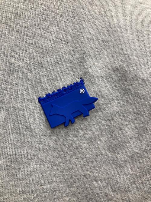 ADER error（アーダーエラー）ADER error (アーダーエラー) MAISON KITSUNE (メゾンキツネ) コラボスウェット グレー サイズ:A1の古着・服飾アイテム