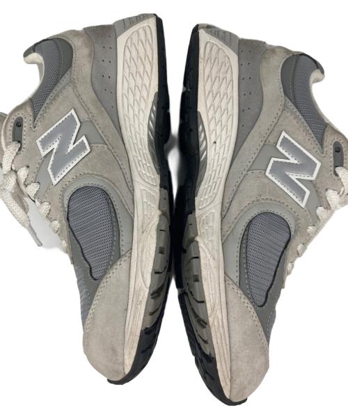 NEW BALANCE（ニューバランス）NEW BALANCE (ニューバランス) 2002 ローカットスニーカー グレー サイズ:25.0cmの古着・服飾アイテム