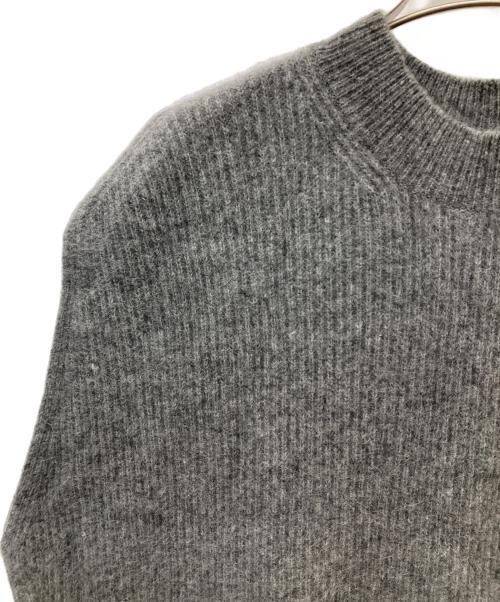 AP STUDIO（エーピーストゥディオ）AP STUDIO (エーピーストゥディオ) crew neck fur vest グレー サイズ:FREEの古着・服飾アイテム