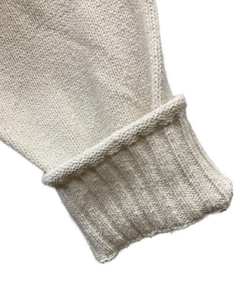 UNIVERSAL PRODUCTS.（ユニバーサルプロダクツ）UNIVERSAL PRODUCTS. (ユニバーサルプロダクツ) SILK CREW NECK KNIT アイボリー サイズ:3の古着・服飾アイテム