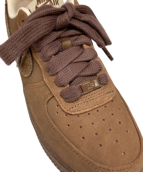 NIKE（ナイキ）NIKE (ナイキ) WMNS AIR FORCE 1 '07 ブラウン サイズ:24cm 未使用品の古着・服飾アイテム