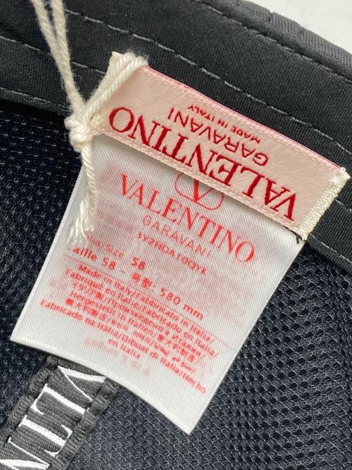 VALENTINO GARAVANI（ヴァレンティノ・ガラヴァーニ）VALENTINO GARAVANI (ヴァレンティノ・ガラヴァーニ) VLTNロゴ BASEBALL HAT ブラック サイズ:58cmの古着・服飾アイテム