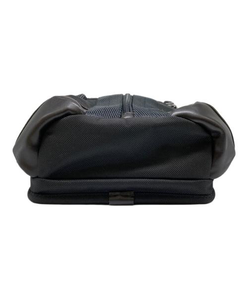 TUMI（トゥミ）TUMI (トゥミ) バリスティックナイロンレザースリングバック ブラック サイズ:-の古着・服飾アイテム