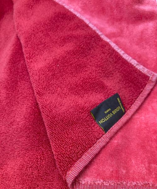 LOUIS VUITTON（ルイ ヴィトン）LOUIS VUITTON (ルイ ヴィトン) バスタオル レッド サイズ:-の古着・服飾アイテム