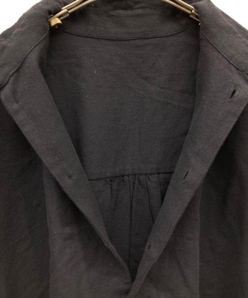 ka na ta（カナタ）ka na ta (カナタ) リネンブレンドスタンドカラーシャツ ブラック サイズ:FREEの古着・服飾アイテム