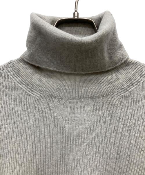 Maison Margiela（メゾンマルジェラ）Maison Margiela (メゾンマルジェラ) スウェードエルボーパッチ タートルネック ニット グレー サイズ:Sの古着・服飾アイテム
