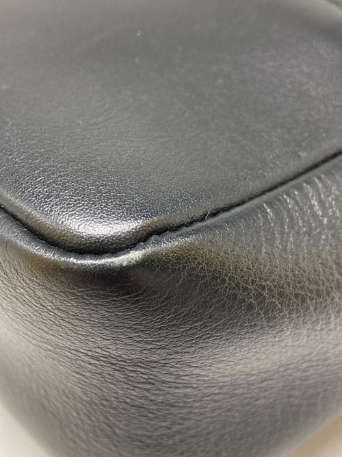 J&M DAVIDSON（ジェイ＆エム デヴィッドソン）J&M DAVIDSON (ジェイ＆エム デヴィッドソン) GABBY レザーショルダーバッグ ブラック サイズ:-の古着・服飾アイテム