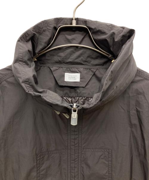 hatra（ハトラ）hatra (ハトラ) マウンテンパーカー/ナイロンブルゾン チャコール サイズ:SIZE2の古着・服飾アイテム