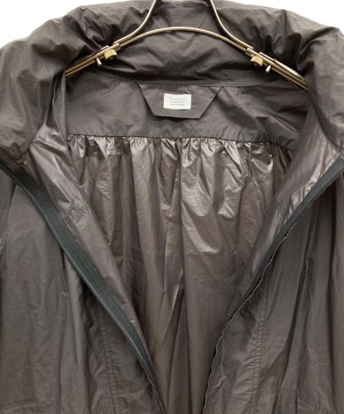 hatra（ハトラ）hatra (ハトラ) マウンテンパーカー/ナイロンブルゾン チャコール サイズ:SIZE2の古着・服飾アイテム