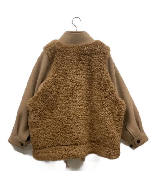 HYKE（ハイク）HYKE (ハイク) 25AW DOUBLE FACE FAUX SHEARLING DUFFEL JACKET ベージュ サイズ:1の古着・服飾アイテム