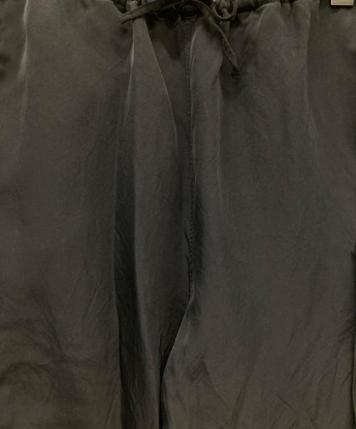BLURHMS（ブラームス）BLURHMS (ブラームス) 25SS Rayon Nylon Silk Side Seamless 4P Pants ネイビー サイズ:3の古着・服飾アイテム