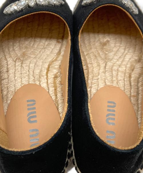 MIU MIU（ミュウミュウ）MIU MIU (ミュウミュウ) ビジュー付きエスパドリーユ ブラック×ベージュ サイズ:36の古着・服飾アイテム
