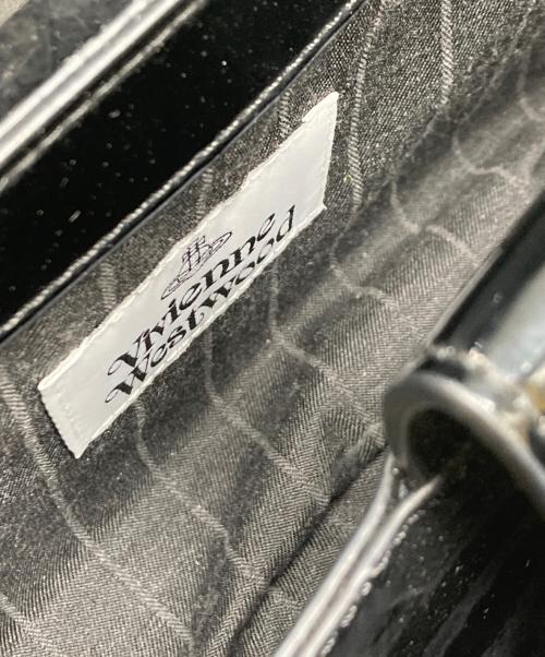 Vivienne Westwood（ヴィヴィアンウエストウッド）Vivienne Westwood (ヴィヴィアンウエストウッド) エナメルセミショルダーバッグ ブラック サイズ:-の古着・服飾アイテム