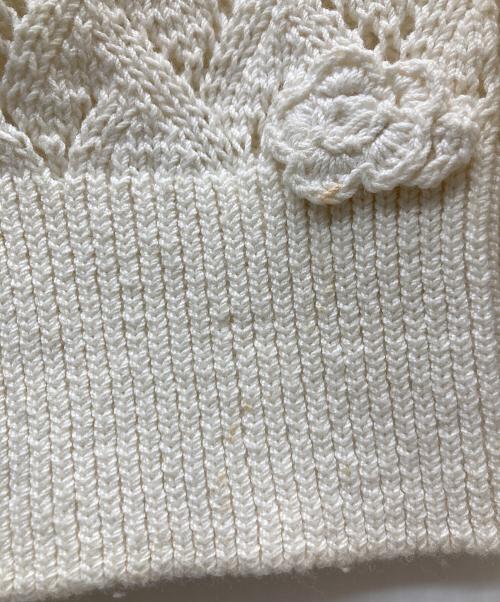 PINK HOUSE（ピンクハウス）PINK HOUSE (ピンクハウス) 立体薔薇モチーフカーディガン アイボリー サイズ:-の古着・服飾アイテム