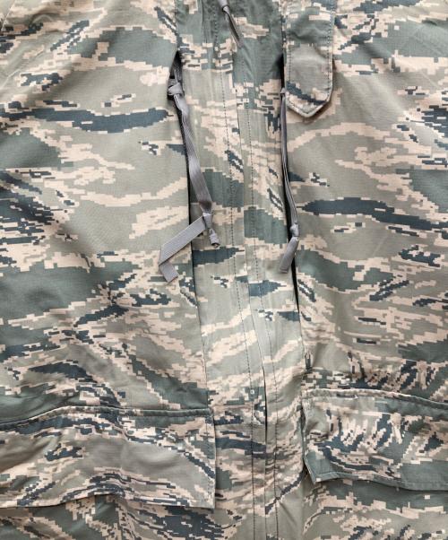 US AIR FORCE（ユーエスエアフォース）US AIR FORCE (ユーエスエアフォース) USAFA ABU ゴアテックスパーカ デジカモ カーキ サイズ:Mの古着・服飾アイテム