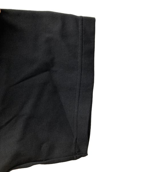 WHITE MOUNTAINEERING（ホワイトマウンテ二アニング）WHITE MOUNTAINEERING (ホワイトマウンテ二アニング) SIDE POCKET TーSHIRT ブラック サイズ:2の古着・服飾アイテム