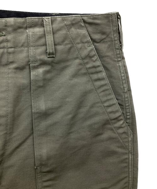 Engineered Garments（エンジニアドガーメンツ）Engineered Garments (エンジニアドガーメンツ) Fatigue Pant カーキ サイズ:Sの古着・服飾アイテム