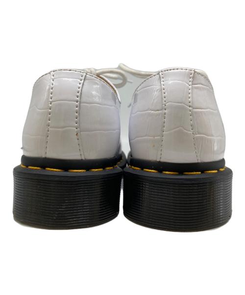 Dr.Martens（ドクターマーチン）Dr.Martens (ドクターマーチン) クロコ型押し 3ホールシューズ ホワイト サイズ:UK4の古着・服飾アイテム