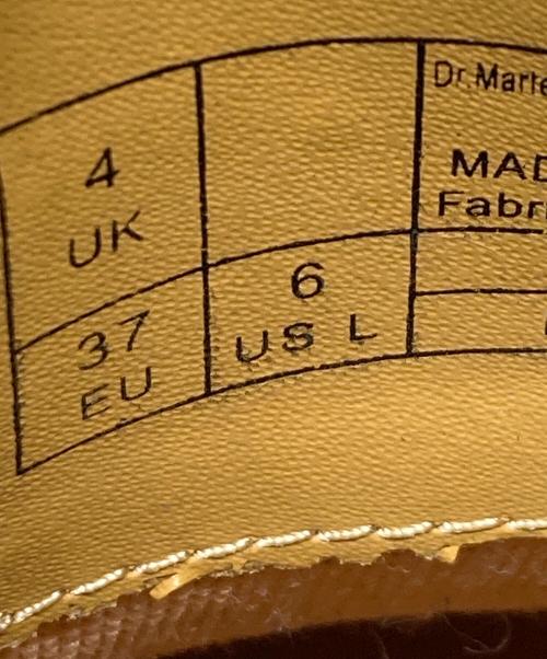 Dr.Martens（ドクターマーチン）Dr.Martens (ドクターマーチン) クロコ型押し 3ホールシューズ ホワイト サイズ:UK4の古着・服飾アイテム