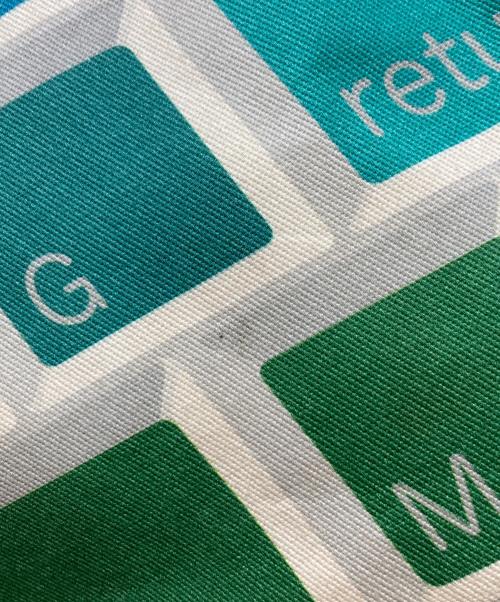 LONGCHAMP（ロンシャン）LONGCHAMP (ロンシャン) JEREMY SCOTT (ジェレミー スコット) キーボード柄トートバッグ マルチカラーの古着・服飾アイテム