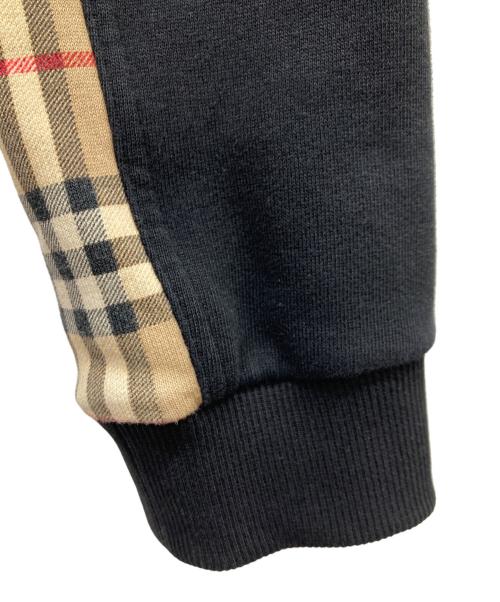 BURBERRY LONDON（バーバリーロンドン）BURBERRY LONDON (バーバリーロンドン) ヴィンテージチェックパネル コットンフーディ ブラック×ベージュ サイズ:Mの古着・服飾アイテム