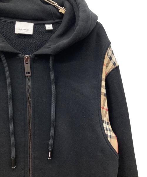 BURBERRY LONDON（バーバリーロンドン）BURBERRY LONDON (バーバリーロンドン) ヴィンテージチェックパネル コットンフーディ ブラック×ベージュ サイズ:Mの古着・服飾アイテム