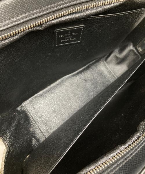 LOUIS VUITTON（ルイ ヴィトン）LOUIS VUITTON (ルイ ヴィトン) トゥルース・トワレット ブラックの古着・服飾アイテム