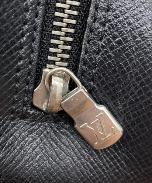 LOUIS VUITTON（ルイ ヴィトン）LOUIS VUITTON (ルイ ヴィトン) トゥルース・トワレット ブラックの古着・服飾アイテム