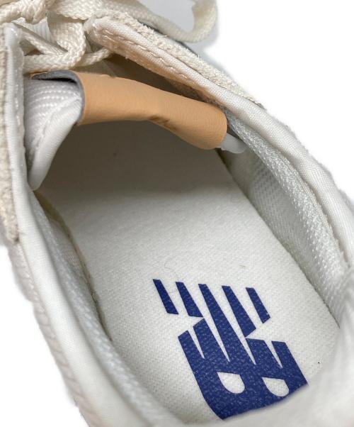NEW BALANCE（ニューバランス）NEW BALANCE (ニューバランス) 327 スニーカー アイボリー×ネイビー サイズ:23.5 未使用品の古着・服飾アイテム