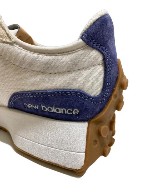 NEW BALANCE（ニューバランス）NEW BALANCE (ニューバランス) 327 スニーカー アイボリー×ネイビー サイズ:23.5 未使用品の古着・服飾アイテム