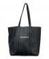 BALENCIAGA（バレンシアガ）の古着「EVERYDAY TOTE XS」｜ブラック