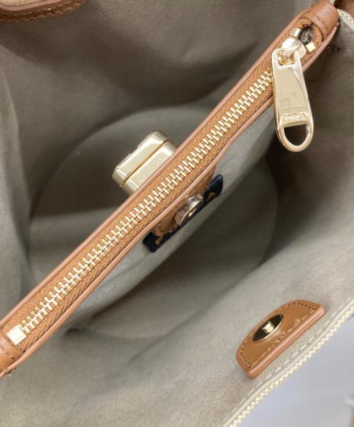 FURLA（フルラ）FURLA (フルラ) ダナエ キャンバス2WAYショルダーバッグ ベージュ×ブラウン サイズ:-の古着・服飾アイテム