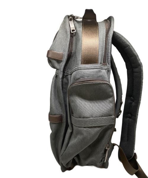TUMI（トゥミ）TUMI (トゥミ) ALPHA3 ブリーフ・バックパック グレーの古着・服飾アイテム