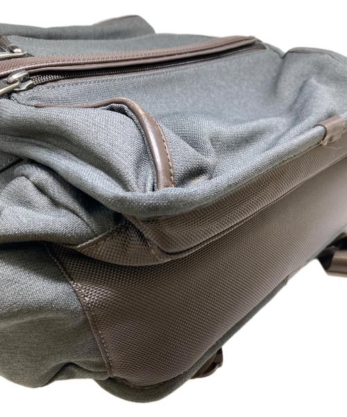 TUMI（トゥミ）TUMI (トゥミ) ALPHA3 ブリーフ・バックパック グレーの古着・服飾アイテム