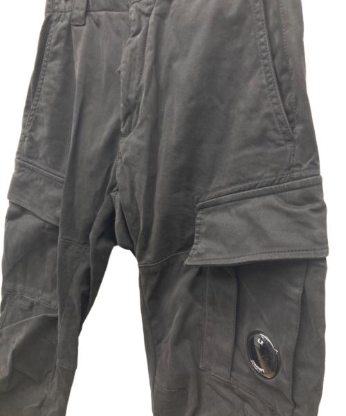 C.P COMPANY（シーピーカンパニー）C.P COMPANY (シーピーカンパニー) ERGONOMIC FIT カーゴパンツ ブラック サイズ:46の古着・服飾アイテム