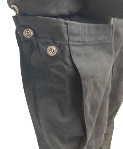 C.P COMPANY（シーピーカンパニー）C.P COMPANY (シーピーカンパニー) ERGONOMIC FIT カーゴパンツ ブラック サイズ:46の古着・服飾アイテム